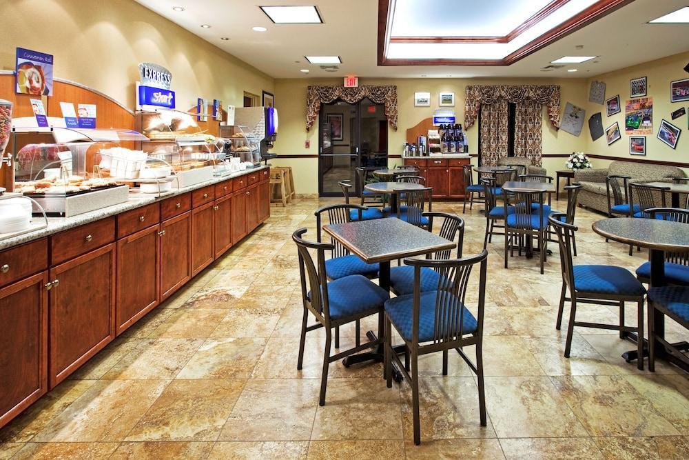 Holiday Inn Express & Suites Sebring By Ihg Exteriör bild