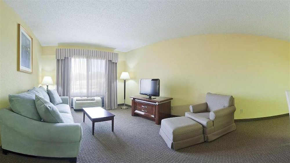 Holiday Inn Express & Suites Sebring By Ihg Exteriör bild